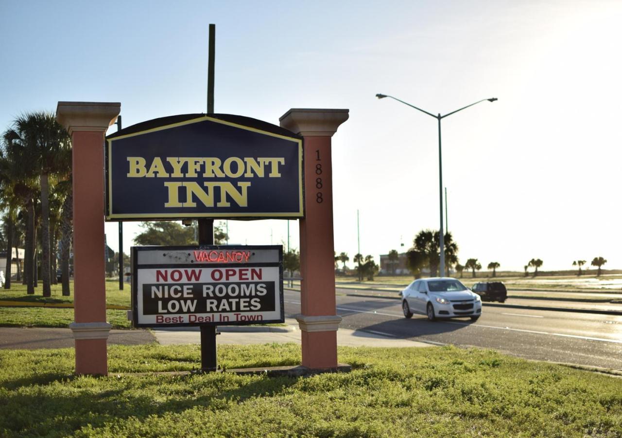 Bayfront Inn Biloxi Exterior photo